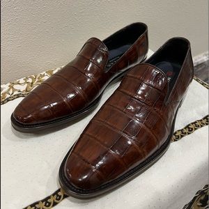 Mens Mezlan Platinum fancy genuine alligator shoes.